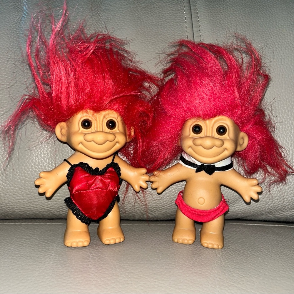 New 2 RUSS LUCKY TROLL DOLLS Red Mr Chippendale Bow tie & Ms Sexy Valentine Vtg